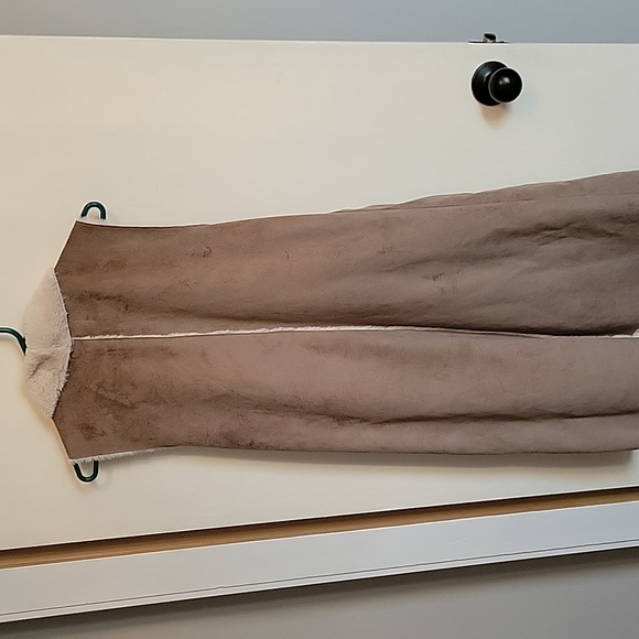 Le Chateau Vest - Picture 5 of 6